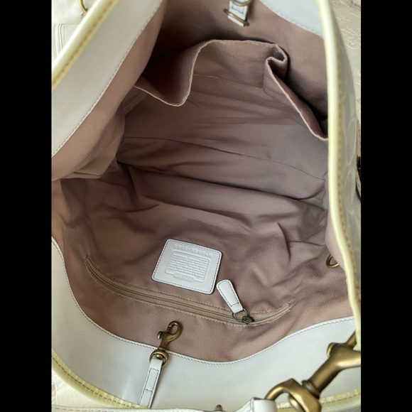 Coach Vintage Signature Tote - Picture 11 of 14